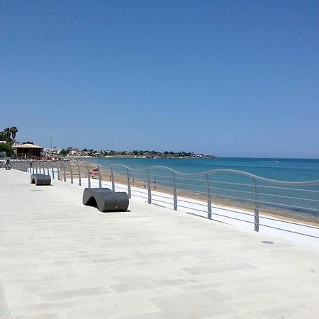Locanda Rurale Santa Marta Avola Εξωτερικό φωτογραφία